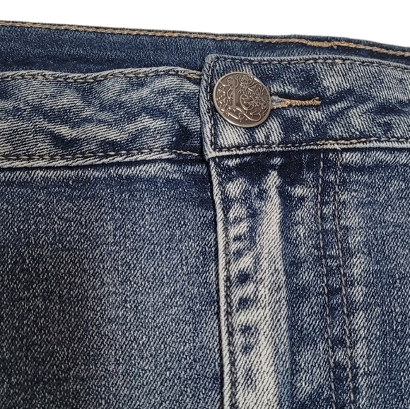 Lexi Denim Skirt Potassium Wash - Picture 3 of 6